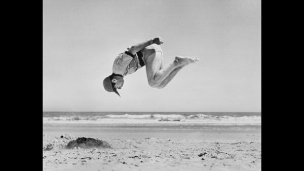 https___cdn.cnn.com_cnnnext_dam_assets_151002152629-17-tbt-philippe-halsman-jump-book-restricted